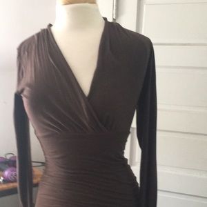 Brown long-sleeved, v-neck dress,size medium. Silver!Charm.